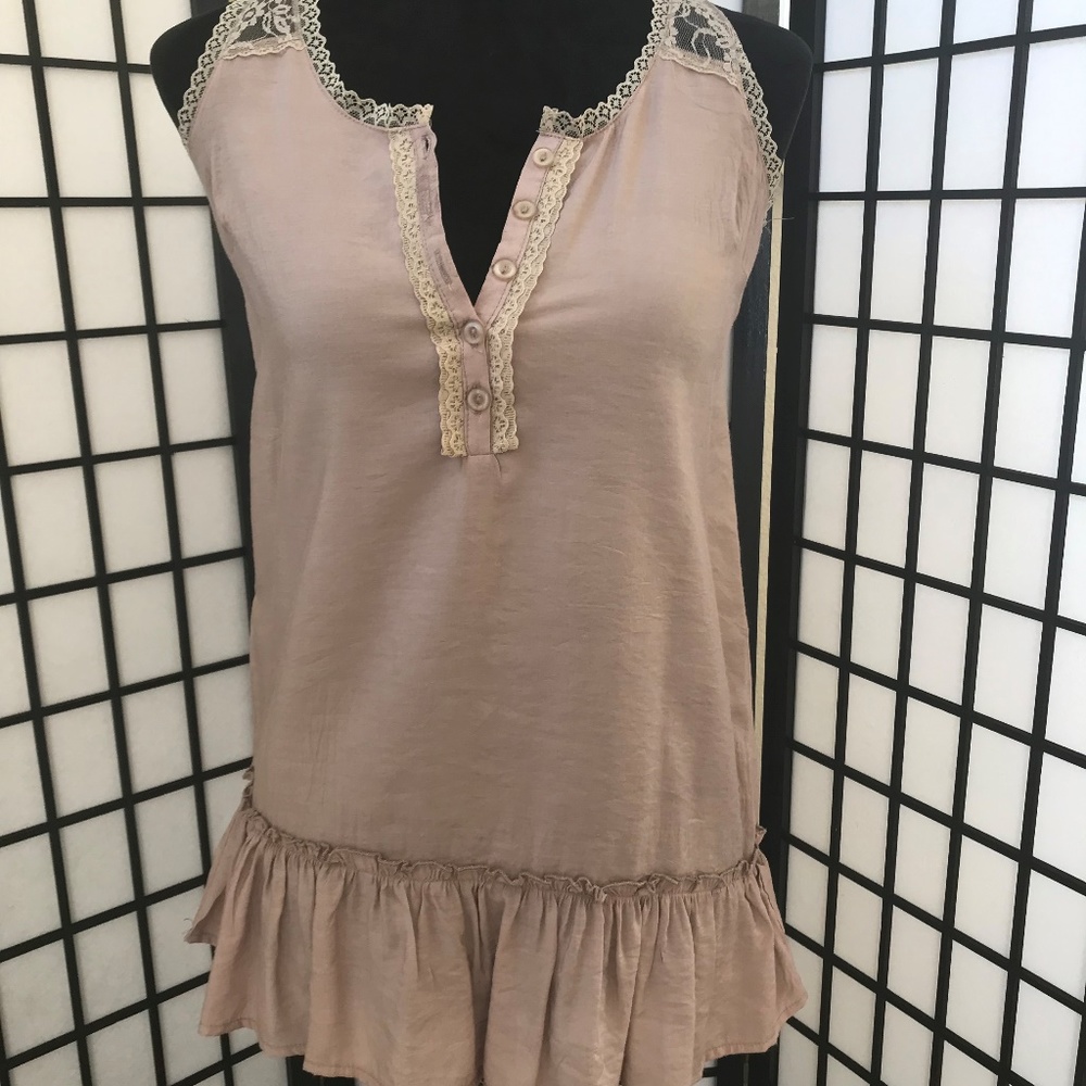 Prototype sleeveless blouse